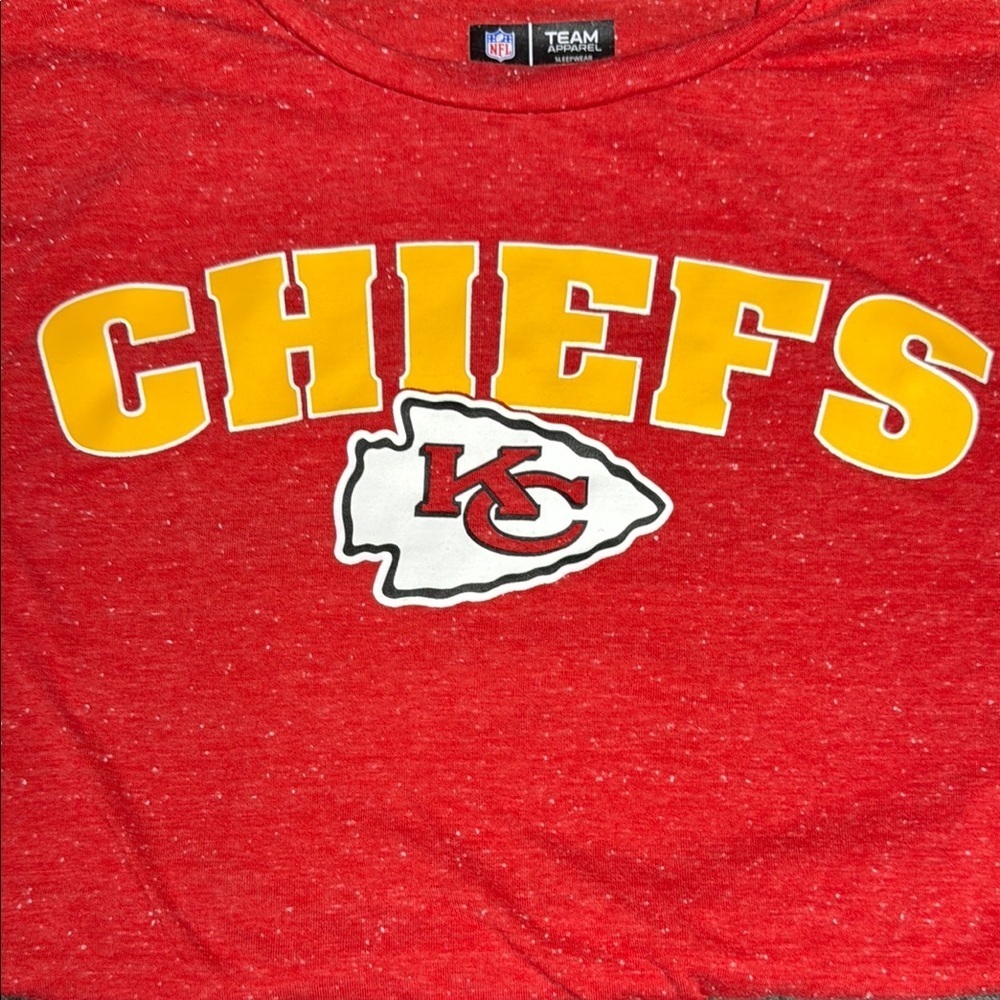NFL Team Apparel Red T-Shirt - Picture 4 of 4